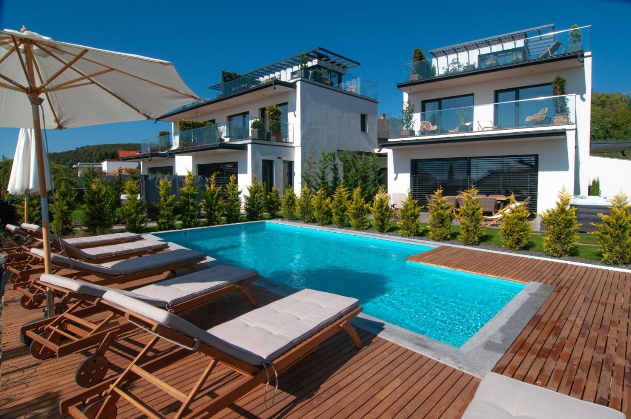 Skyline Resort Balatonalmádi Екстериор снимка