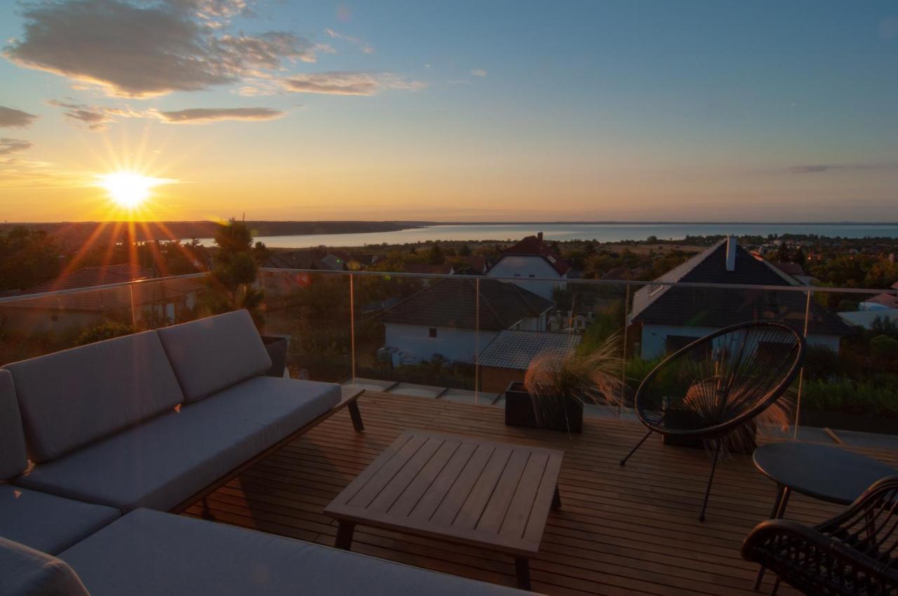 Skyline Resort Balatonalmádi Екстериор снимка