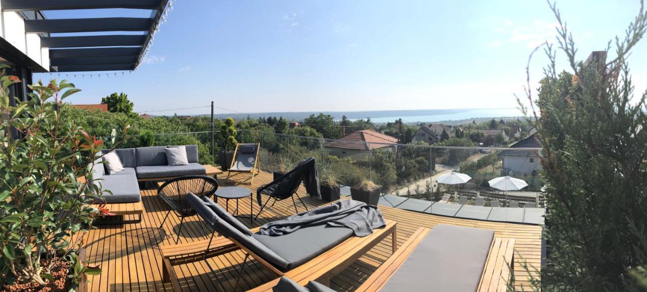 Skyline Resort Balatonalmádi Екстериор снимка