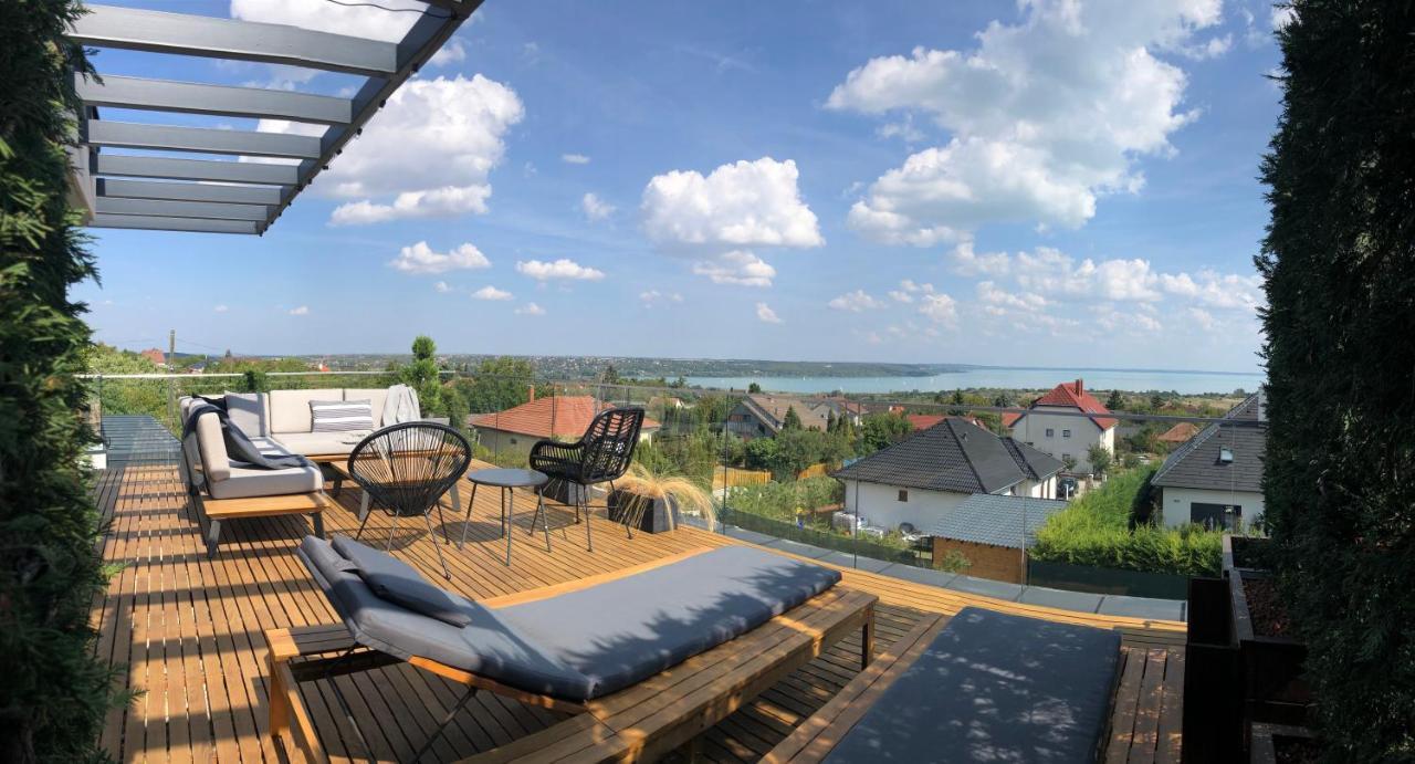 Skyline Resort Balatonalmádi Екстериор снимка