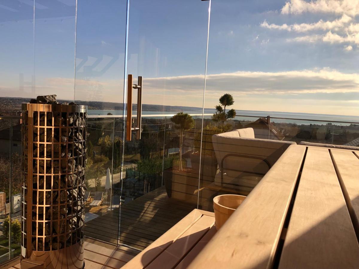 Skyline Resort Balatonalmádi Екстериор снимка